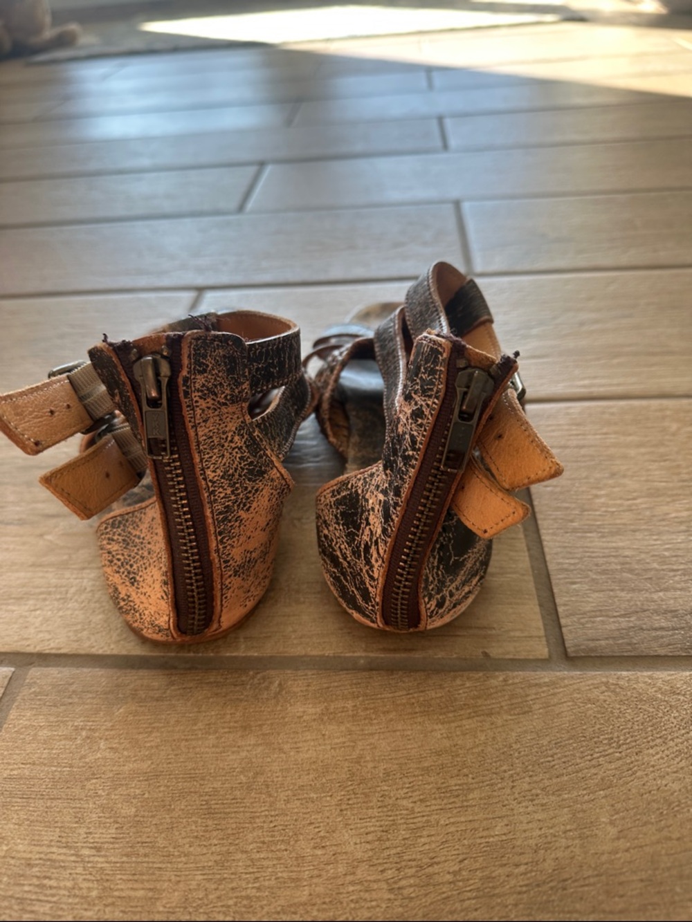 Bed Stu Brown Distressed Leather Woven Sandals - Picture 3 of 4